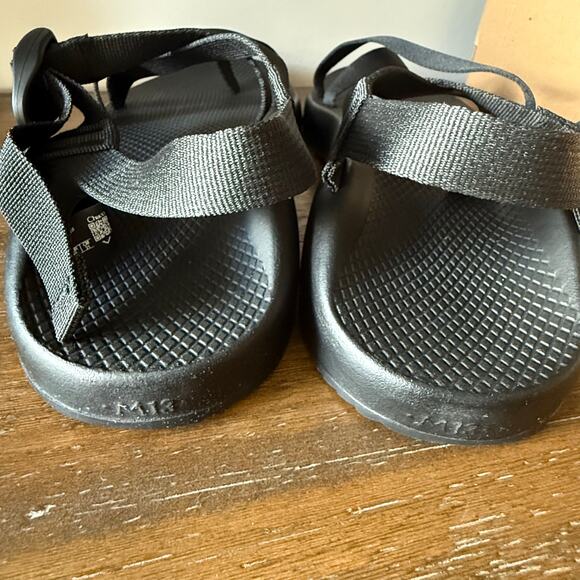 NWT Chaco Men’s Z2 Classic Black Outdoor Hiking Sandals- Size 13M - Picture 4 of 9